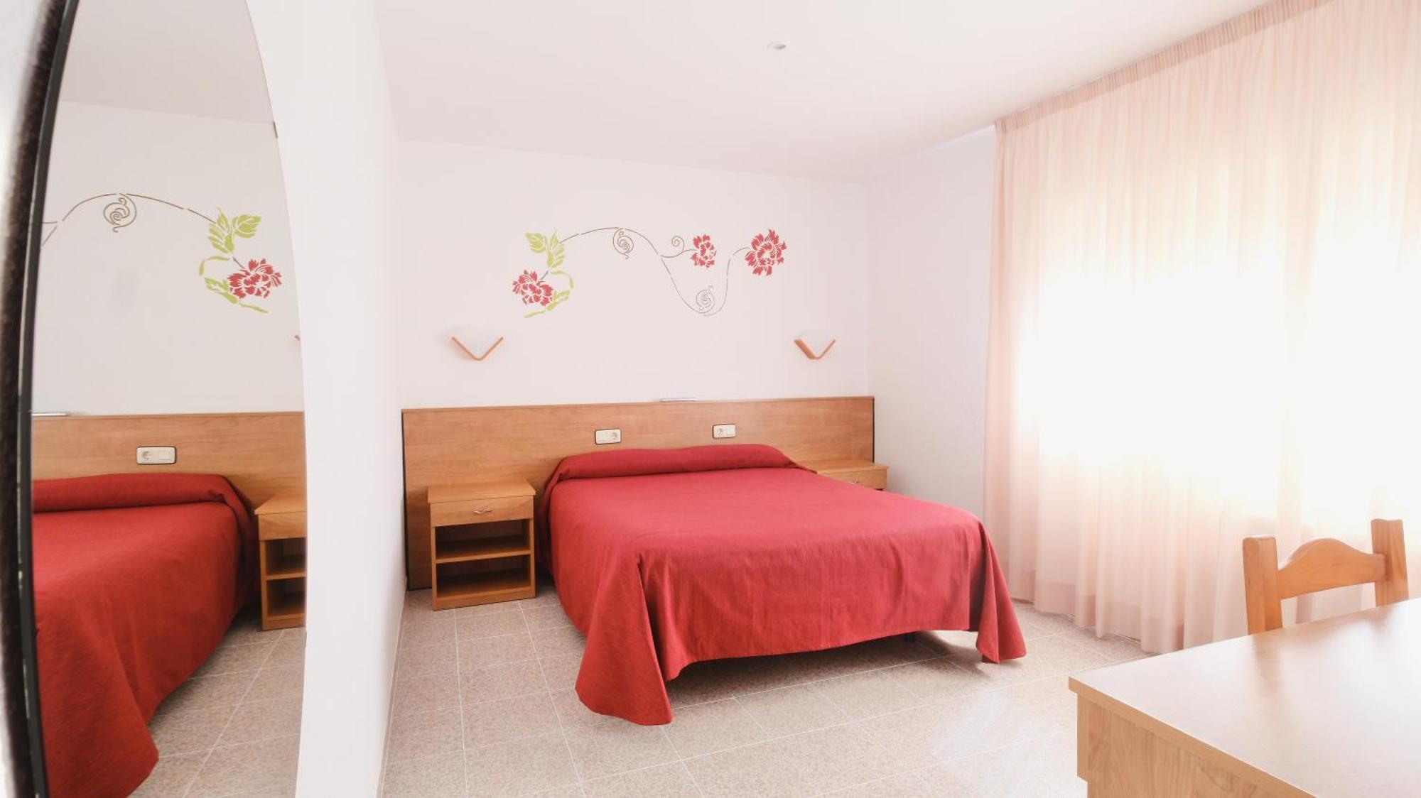 Hotel Paradis Torredembarra Ngoại thất bức ảnh
