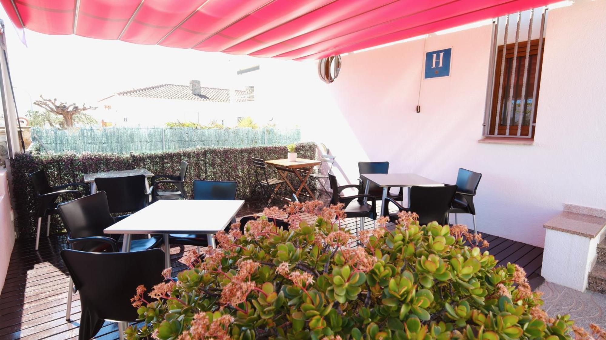 Hotel Paradis Torredembarra Ngoại thất bức ảnh